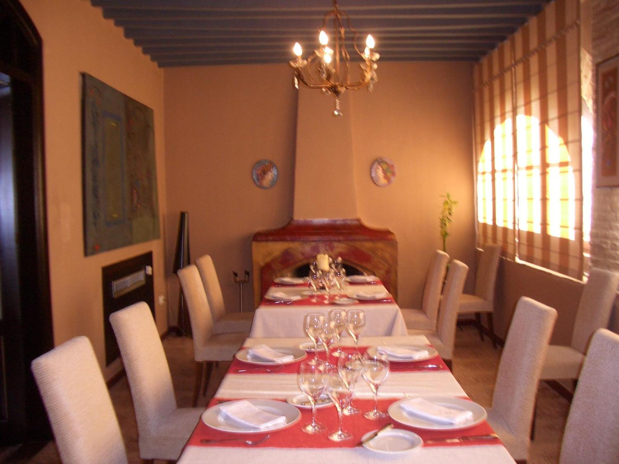Hacienda Los Jinetes การ์โมนา ภายนอก รูปภาพ