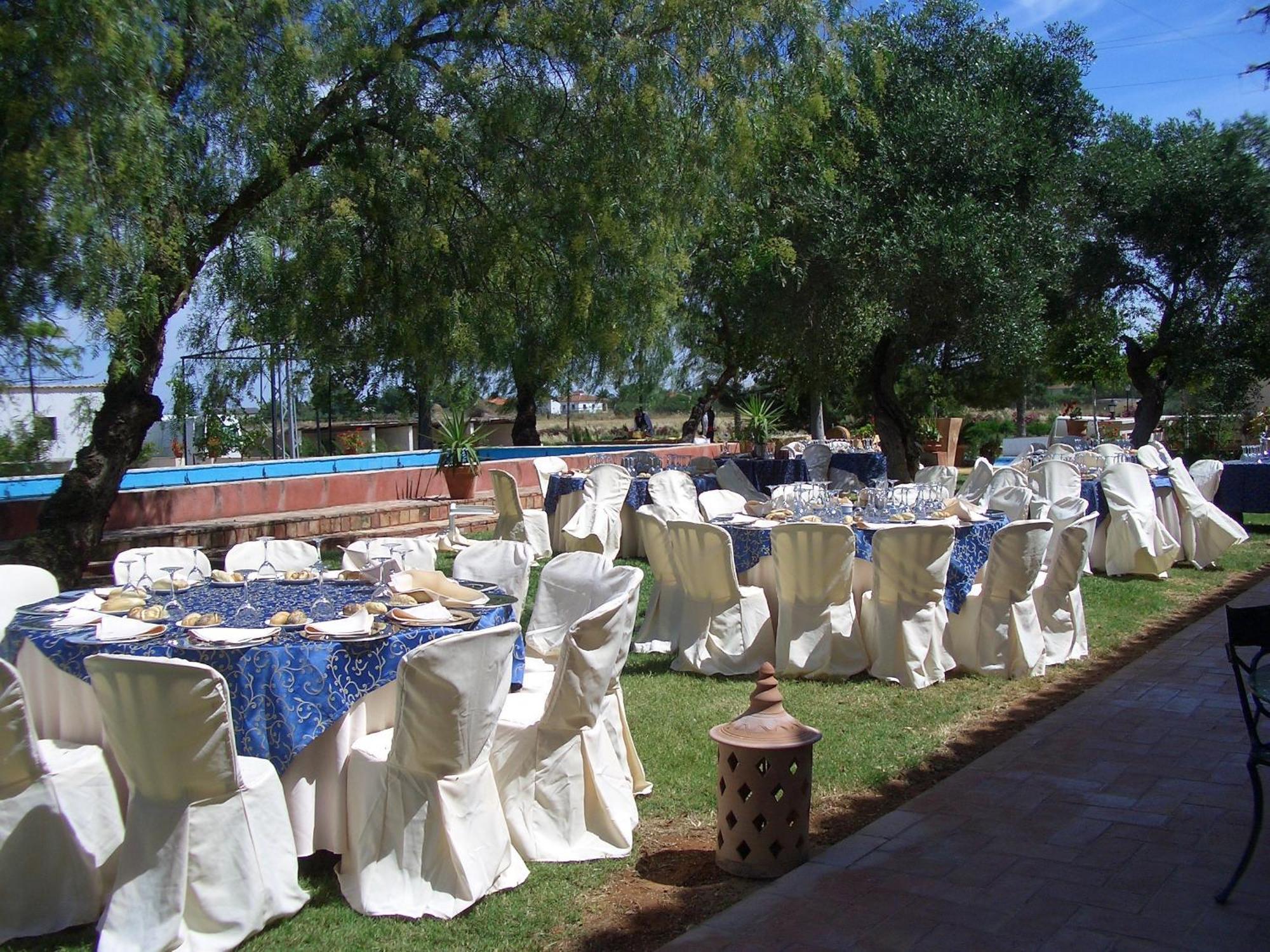 Hacienda Los Jinetes การ์โมนา ภายนอก รูปภาพ