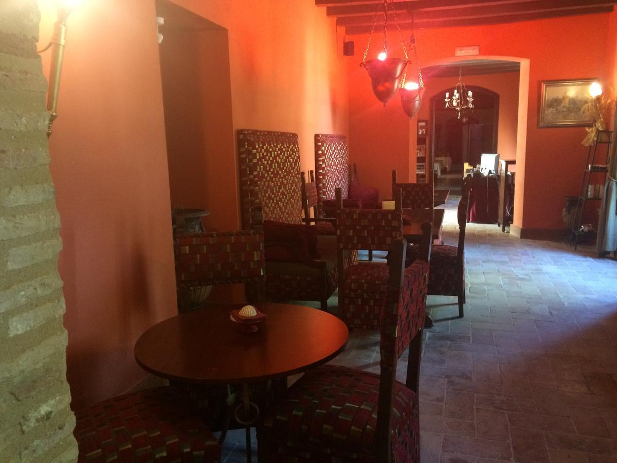 Hacienda Los Jinetes การ์โมนา ภายนอก รูปภาพ