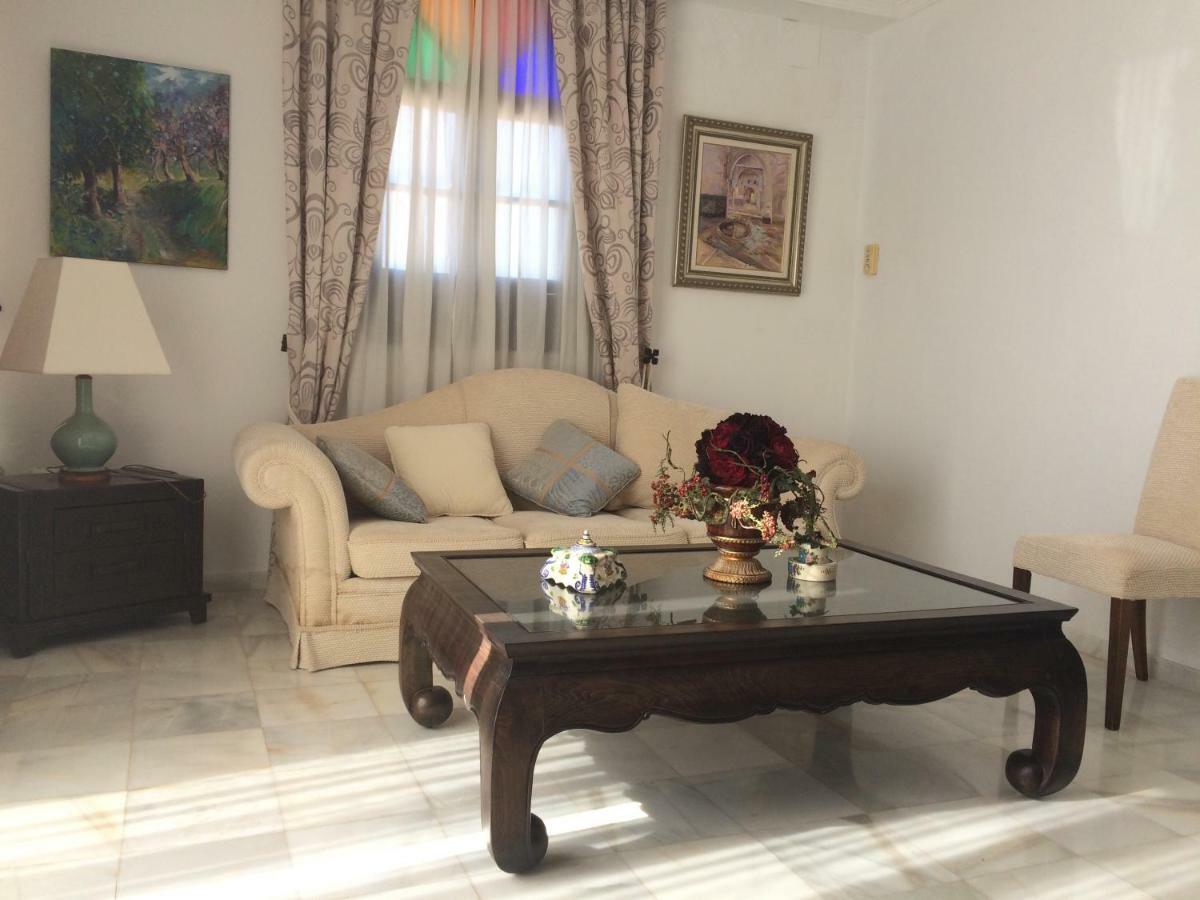 Hacienda Los Jinetes การ์โมนา ภายนอก รูปภาพ